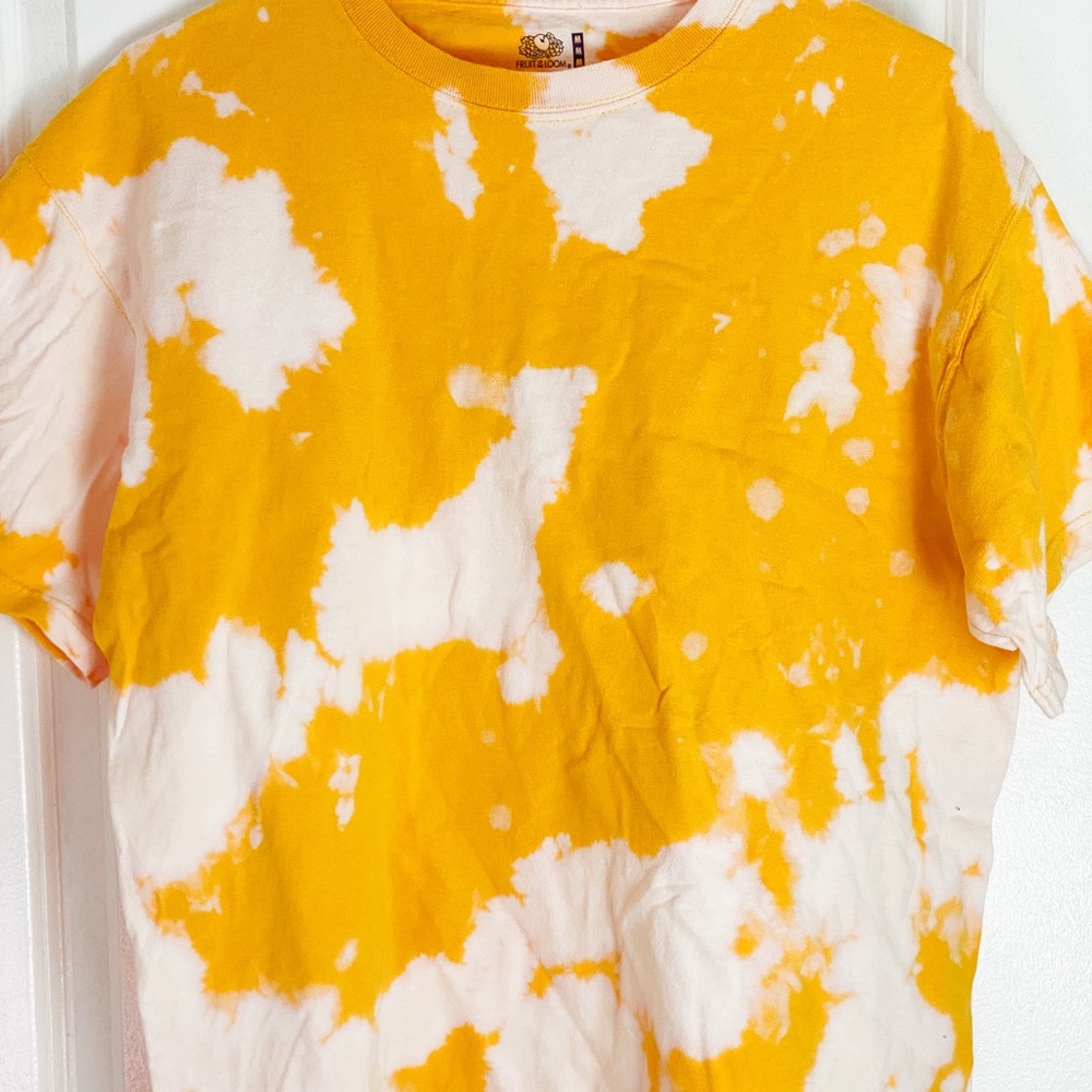 Reverse Dye Yellow T-shirt